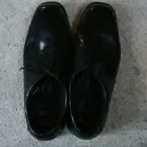 Mens leather dress shoes